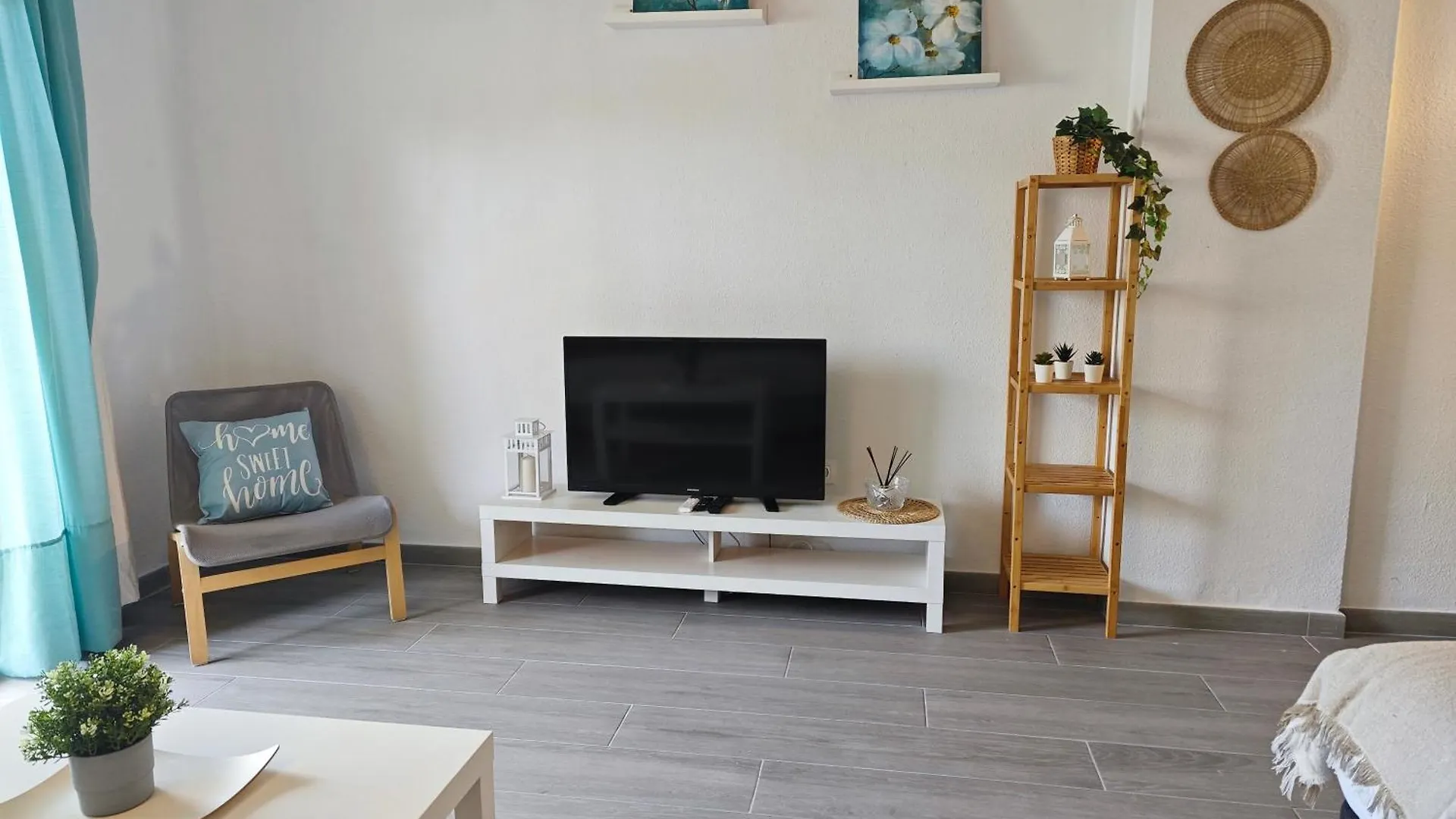 アパート Benalbeach Casa Kito Suite 1ª Linea De Playa ベナルマデナ